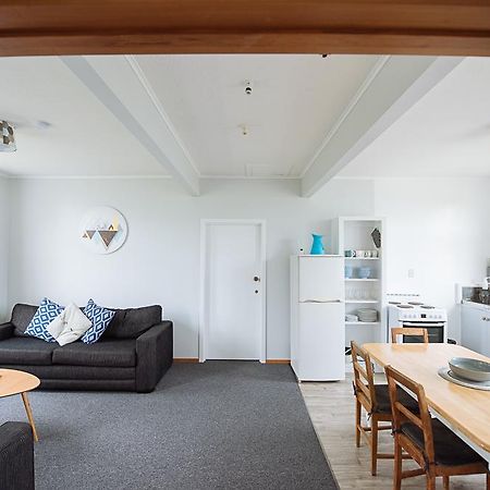 Kowhai Flat Pounawea Exterior foto